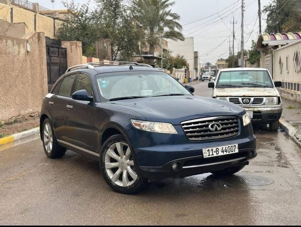 السلام عليكم ورحمة الله 
انفنتي fx35 موديل 2008 وارد امريكي
حادثهة نص باب الصدر مصلح 
ايرباك وشاصي سليمات مكفولة من الغرق والضربة القوية وبيهة كلير اثر جراد وهنا نضربت قبل فترة الجاملغ جهة السايق تعدل ونصبغ 
السيارة فور ويل وتبريد قطعتين 
معروفة مواصفات الانفنتي بصمة وفتحة 
وكشنات كهرباء جلد تدفئة 
خزن وضعيات قيادة 
صندوك شفط كامرة خلفية حساسات 
صدر امامي وخلفي جديد السيارة ناعمة ونشطة كلش
منظومة تبريد كاملة جديدة تبريدهة ثلج 
رقمهة حلو وبأسمي سنوية لـ27  
السعر 90 وبيهة مجال ان شاء الله 
مكاني بغداد المدائن 
*********** المدائن, بابل
