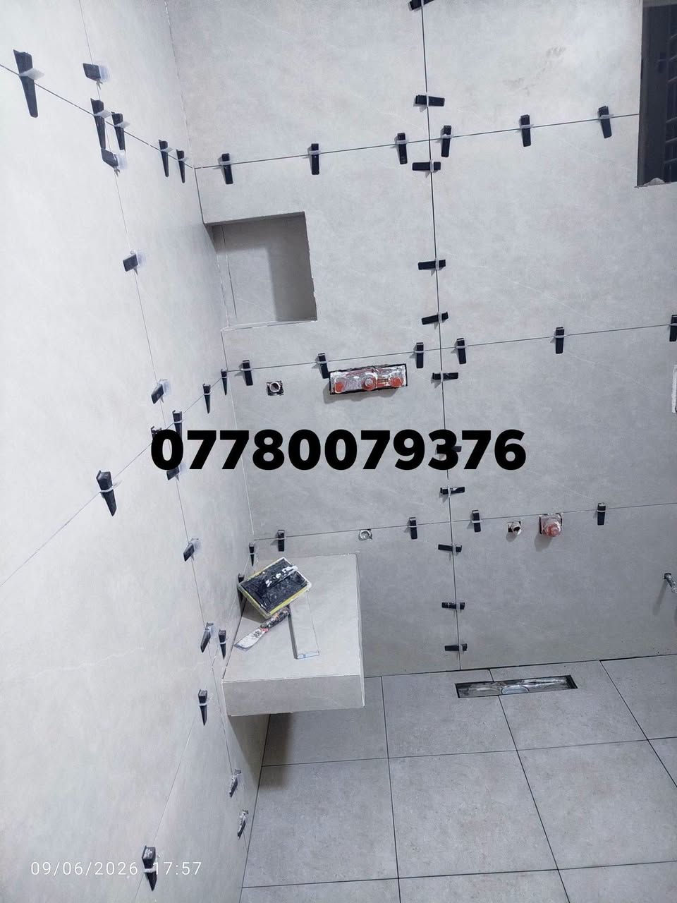 خلفه تطبيق بورسلين كاشي ومرمر تركيب درج متفرغ حاليا ***********

نص مكتوب في الصور:
- ***********
- 09/06/2026 17:58
- *********** 09/06/2026 17:57