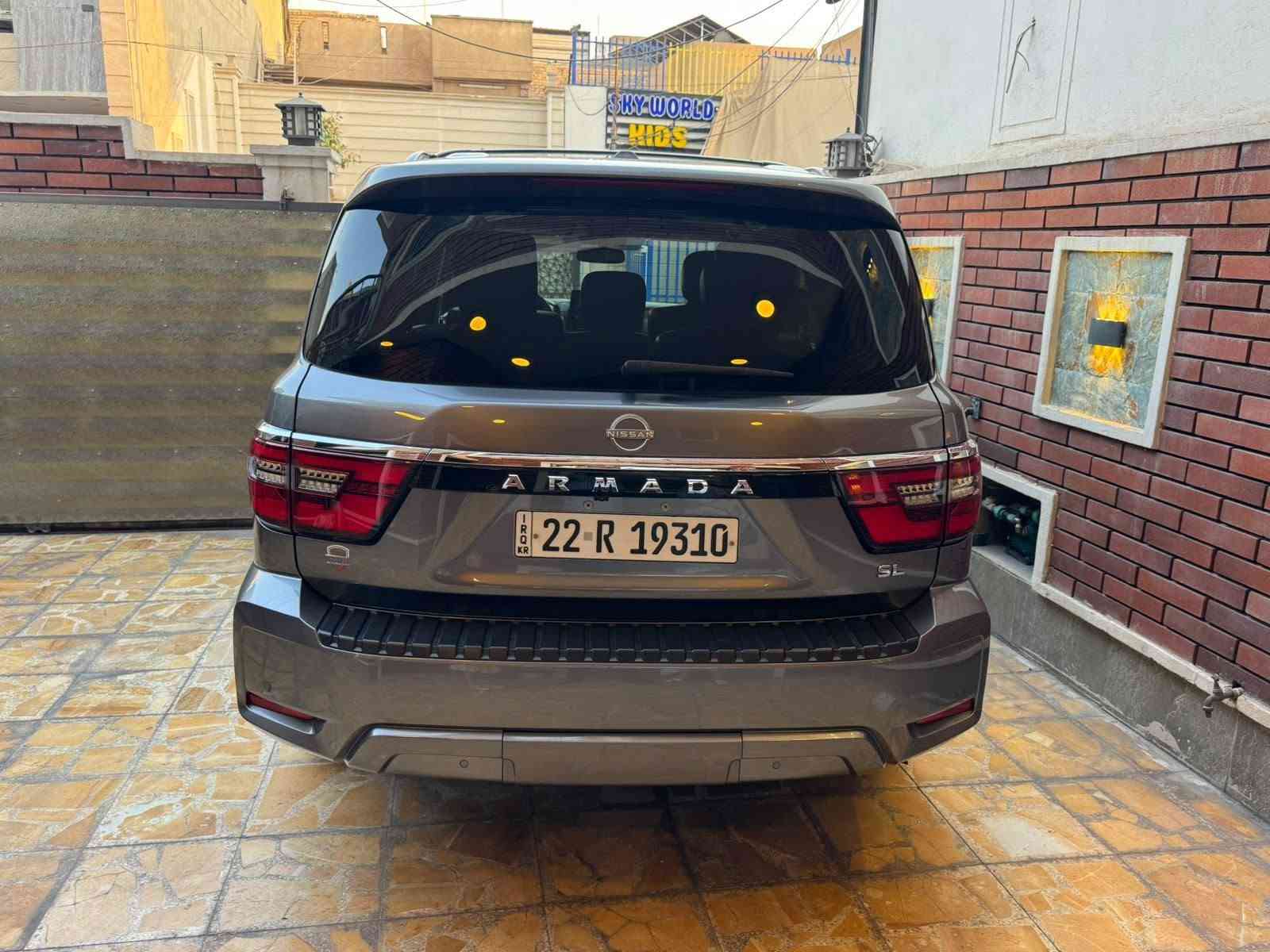 🚙 Nissan Armada SL 2023

💰 السعر: 369 ورقة
📞 ***********
📍 العنوان: الدورة – شارع أبو طيارة

🔥 نيسان أرمادا SL 2023 – فخامة وقوة ومواصفات عالية

واحدة من أرقى فئات الأرمادا، بمواصفات SL المميزة، تجمع بين الفخامة والرحابة والقوة.

🔹 محرك 5.6L V8 بقوة 400 حصان
🔹 قير أوتوماتيك 7 سرعات
🔹 كامرات 360 درجة
🔹 رادار 360 درجة
🔹 صندوق خلفي كهربائي
🔹 فتحة سقف
🔹 مقاعد جلد
🔹 مقاعد أمامية كهربائية
🔹 تسخين المقاعد
🔹 شاشة كبيرة ونظام ترفيهي
🔹 Apple CarPlay & Android Auto
🔹 دخول وتشغيل ذكي
🔹 مثبت سرعة
🔹 حساسات أمامية وخلفية
🔹 مواصفات SL كاملة

🛠️ حالة السيارة:
✔️ الضرر بدون صبغ
✔️ بدون أي إيرباك
✔️ الضرر فقط تعديل PDR
✔️ بدون أضرار هيكلية
✔️ السيارة نظيفة وجاهزة للاستخدام

📋 الأوراق والمعلومات:
✔️ رقم أربيل
✔️ الرقم باسمي شخصياً
✔️ فحص وهزة
✔️ رقم جديد بالكامل

⭐ سيارة عائلية فخمة، واسعة وقوية… ومواصفات SL تخليها مميزة بكل تفاصيلها.

📞 للاستفسار: ***********
📍 الدورة – شارع أبو طيارة

💰 السعر: 369 ورقة بغداد, العراق
