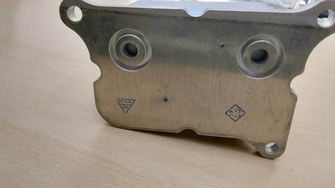 مبرد زيت المكينة

🚘 مبردات زيت المكينة متوفرة عدنا 🔧

إذا تدور على مبرد زيت المكينة (Engine Oil Cooler) لسيارتك، متوفر عدنا لموديلات شفروليت وGMC اللي نشتغل عليها:

🚗 Chevrolet
• Traverse
• Equinox
• Blazer
• Malibu
• Trailblazer
• Trax

🚙 GMC
• Acadia
• Terrain

✔️ جودة عالية
✔️ أسعار منافسة
✔️ متوفر حسب الموديل

📦 شحن إلى جميع محافظات العراق.

📞 للاستفسار والطلبات:
***********

📍 بغداد – ساحة الطيران – أول فرع يساراً مقابل أسواق الريان.

محمد الصفار لقطع غيار السيارات 🌹

#شفروليت #GMC #مبرد_زيت #مبرد_زيت_المكينة #EngineOilCooler #قطع_غيار #Chevrolet #بغداد #العراق
