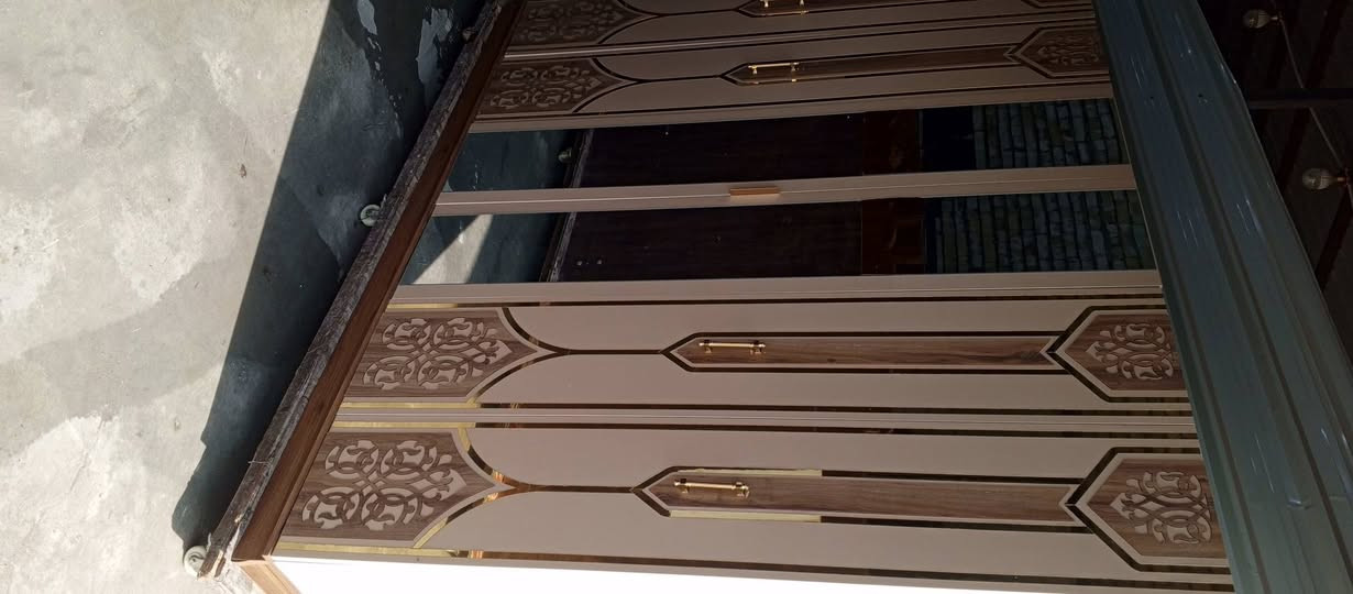 غرفة تركي • ٦قطع • نضافة ٩٠٪