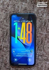 ايفون ١١ ذاكره ٢٥٦ نضيف ممفتوح ولا مصلح جهاز نضيف استخدام شخصي لون اسو...