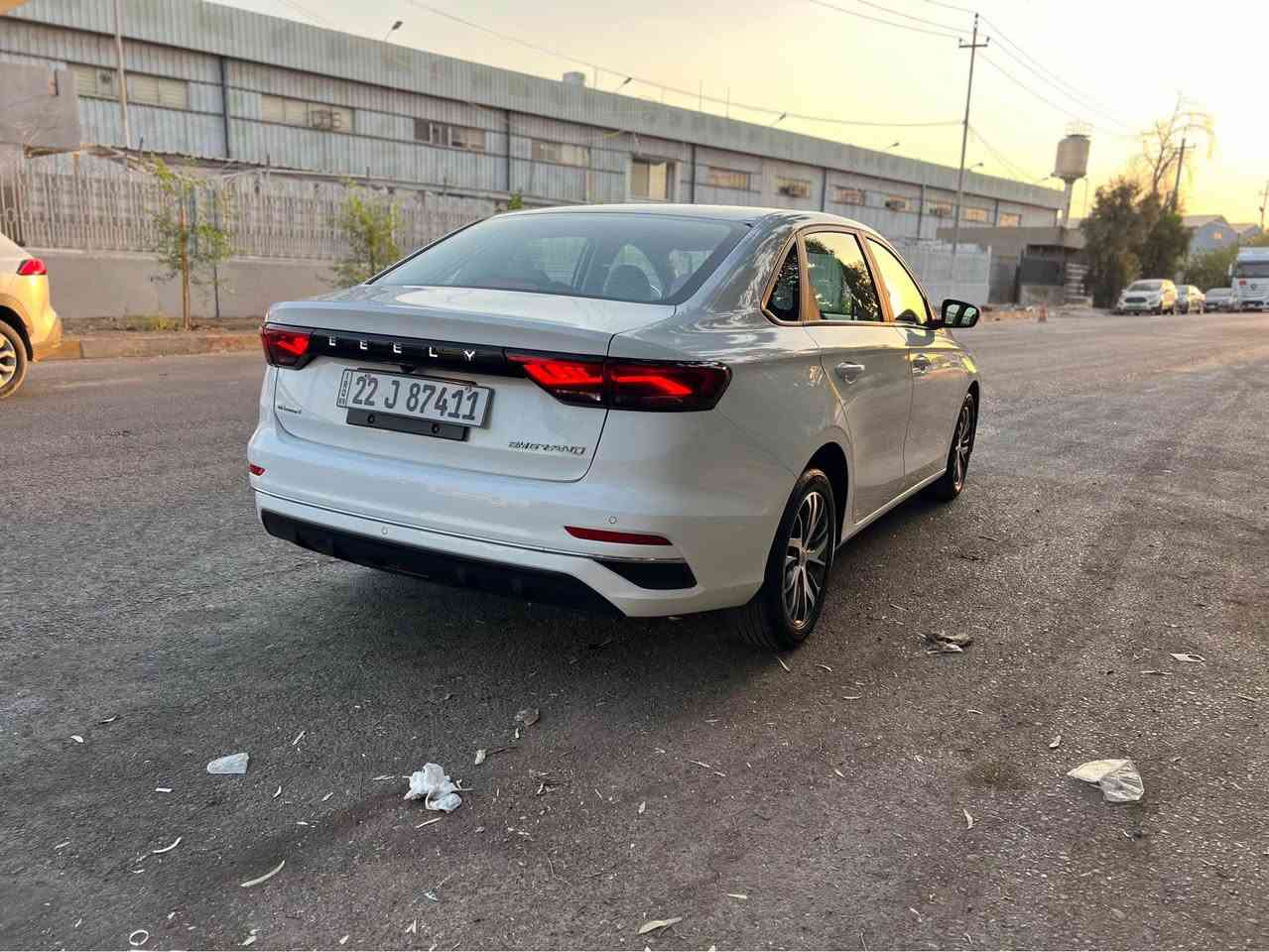 جیلی Geely Emgrand 2024
مواصفات.بەصمە.شاشەو کامێرە.
حساس ویل کڕۆم.شغال.تحدید سورعە.
تەبرید مەرکەزی.لایت وبەگلایت لید.
تەنیا 57  هەزار ڕۆیشتووە. 5 سال زەمان.
مکان  أربيل 
سعر ☎️ .  موبایل    *********** أربيل, العراق
