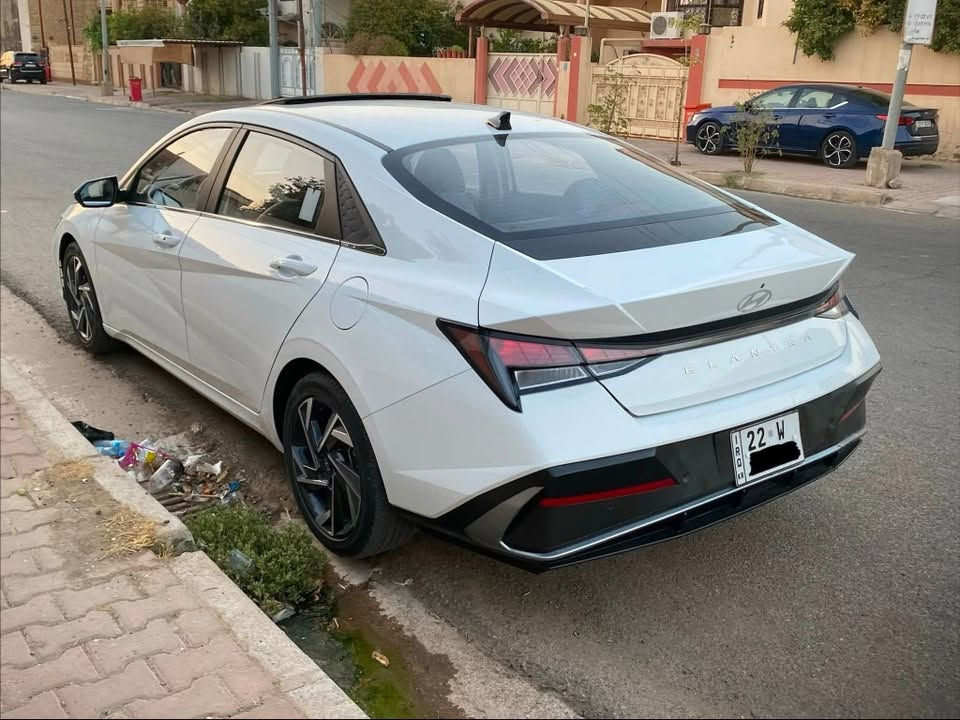 النترا 2024 تجميع صيني ماشي 24 ألف حقيقي تايرات شركة بطارية شركة عليها على إيدنا من زيرو بسمي السيارة مكفولة من صبغ وبارد ورصعات السعر 135 بي مجال بسيط العنوان بغداد الحسينيه لاستفسار الاتصال ***********
المواصفات فول

بصمة 

محرك 1500 دبل نوزل 

سلايد 

كشنات جلد 

ويل كروم 17 

اوتو هولد 

هند بريك كهربائي 

حساس امامي خلفي 

لايت ليد 

درايف مود 

شاشة ديجيتال 

شاشة ابل كار بلي 

مري شفط
