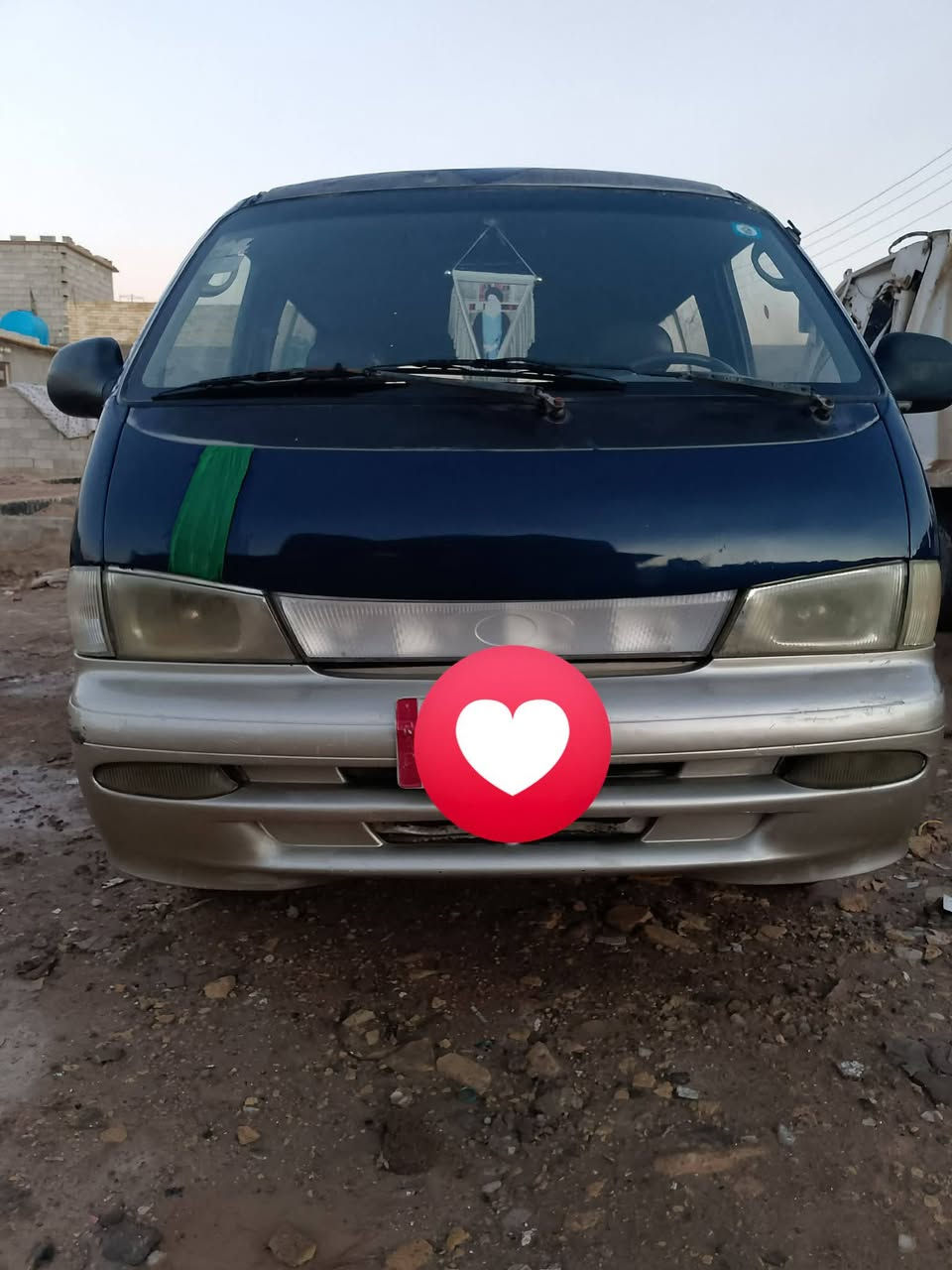 سلام عليكم سيارة البيع بريجو موديل 96راقم بغداد وسعر 55 بيهه مجال راقم هاتف***********
