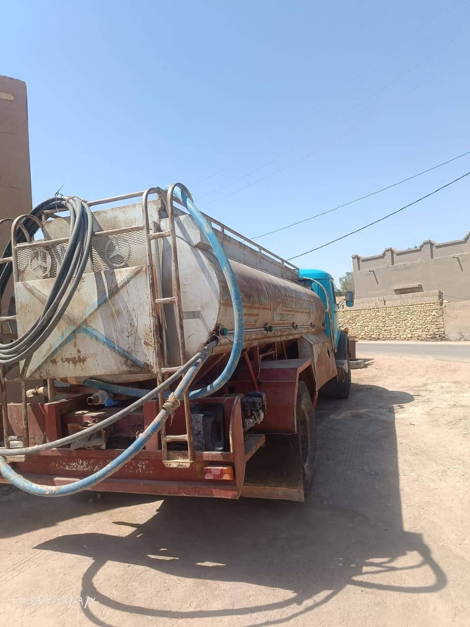 ابو ردين للبيع مديل 74 محرك 82 رقم    مثنى سيارة جاهزة رقم صاحب سياره مكلف بنشر//***********

نص مكتوب في الصور:
- ١١:٤٨ ٢٠٢٦/٠٩/٢٠