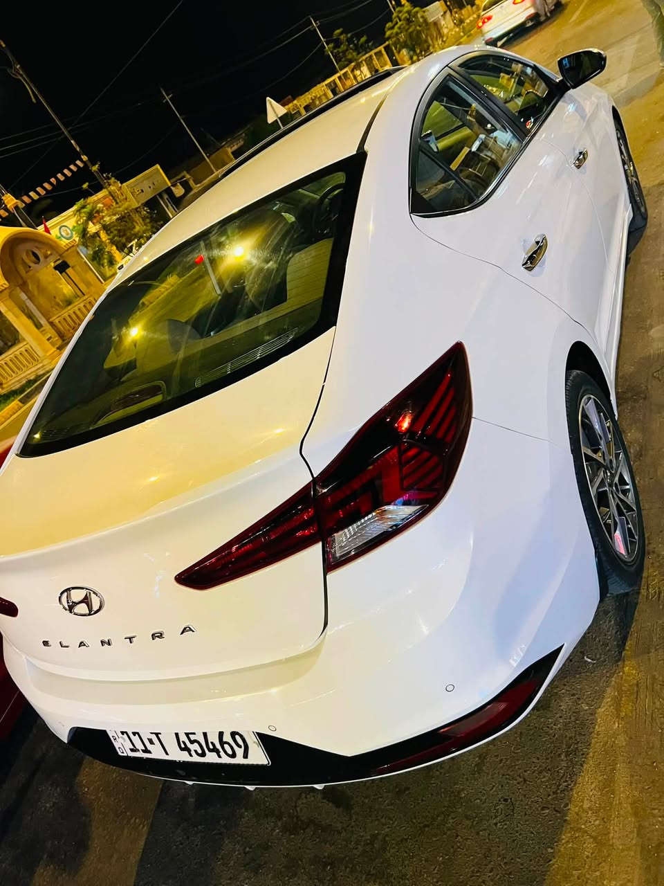 ‏النترا 2020 خليجي كفاله صبغ وبارد فول مواصفات ماشيه 90 مكينه 2000 دوش مكاني كربلاء السعر 165 

‭***********‬
