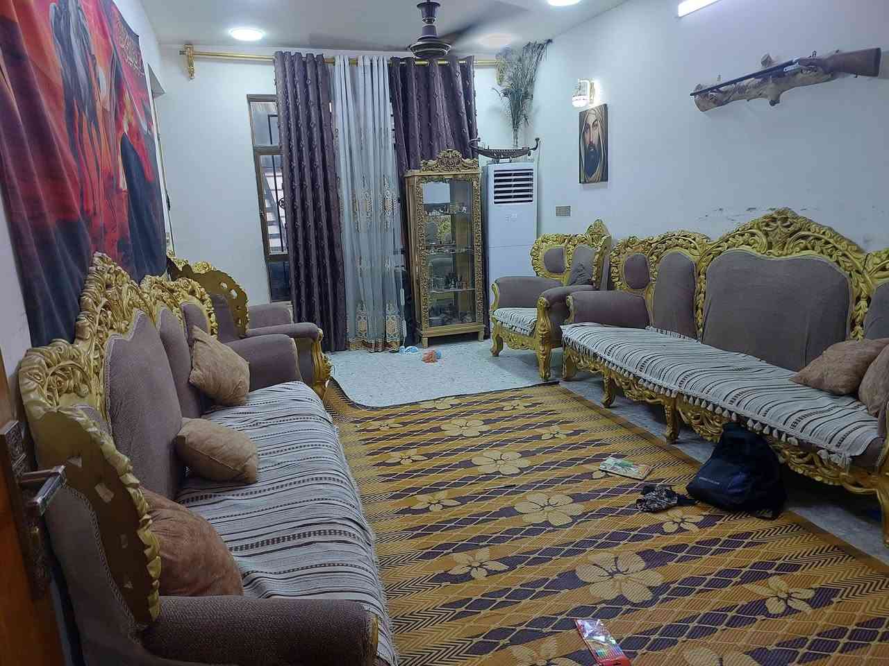 طقم زان • ١٢مقعد • نضيف جداً