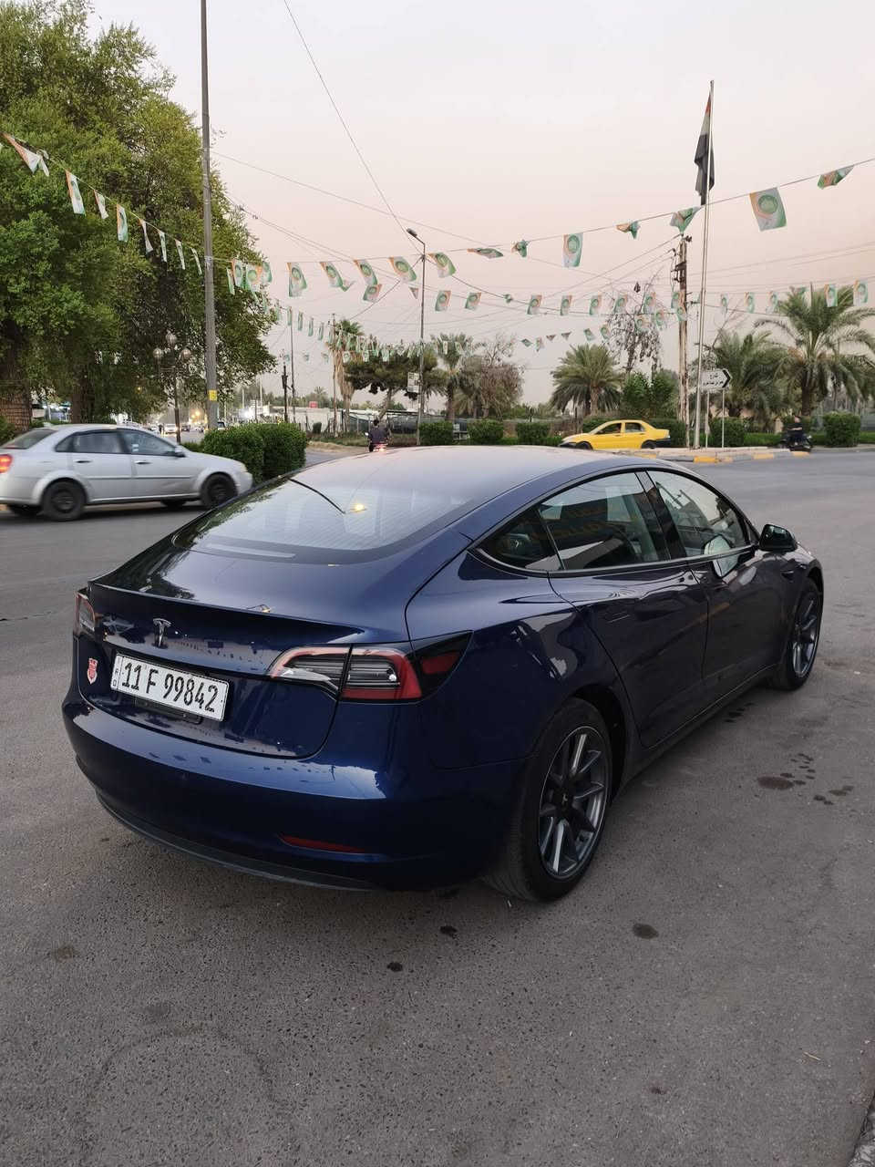 السلام عليكم👋
تيسلا موديل 3 (موديل 2023) وارد امريكي رقم بغداد تحويل بأسمي
ماشيه 29000 كيلو 
تك ماطور  السياره اونلاين 
🛑حادث امريكه مرفق بالمنشور 
السعر  (💰$ 148💰) وبيهه مجال

بيع او مراوس المكان بغداد الصليخ او البنوك
📞📞***********
