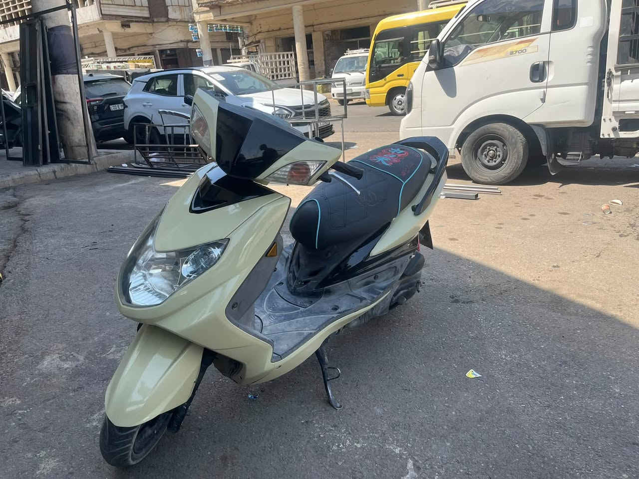 سلام عليكم سكنس فحل مال رمبه صاله شهر من نزلته  بلاد كلشي ما مزود بيه بعده جديده محرك مكفول من كلشي جيب وياك الف فيتر وتفحص كفرات بلادي كله مختمه مكان مصفه دوره ***********
