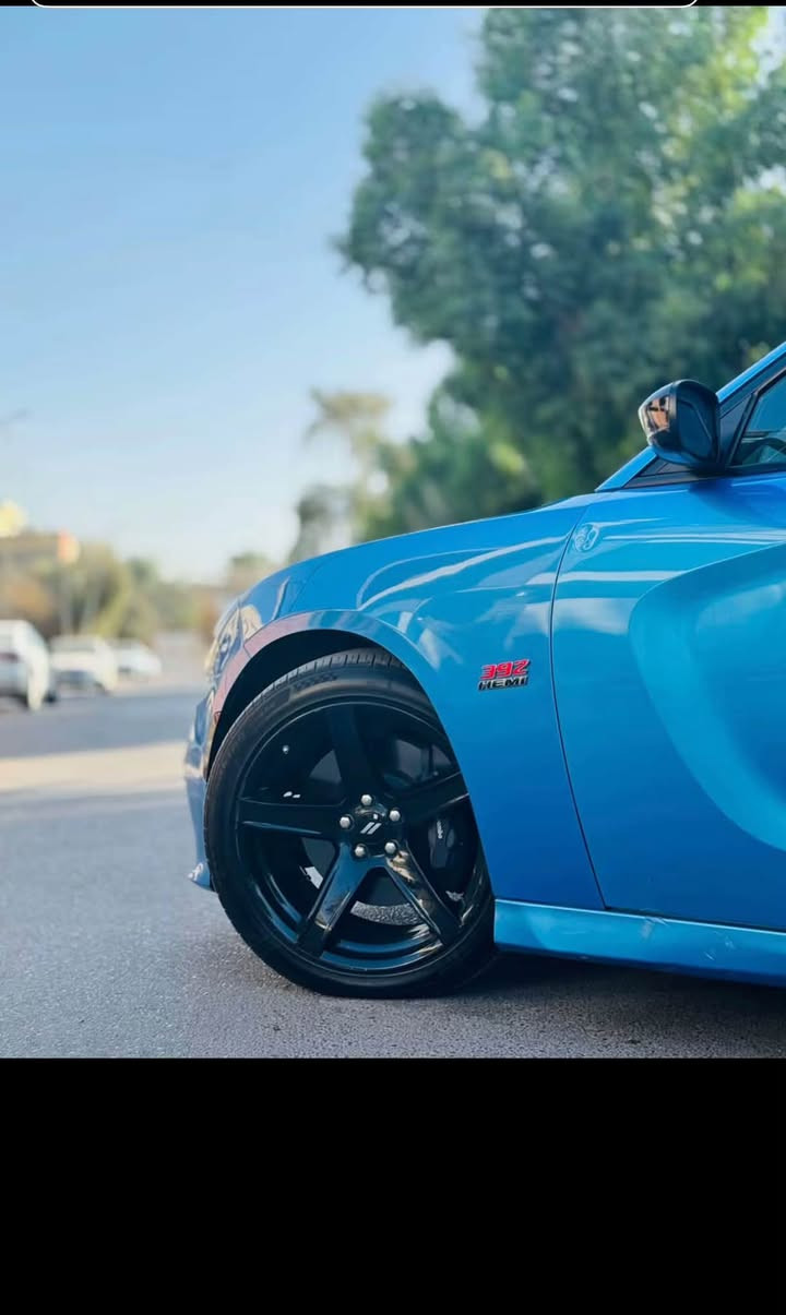 جارجر سكات باك 23بسمي ماشيه 8000ميل يعني زيرو ريحت شركه بيه مراوس حسب القناعه ***********
