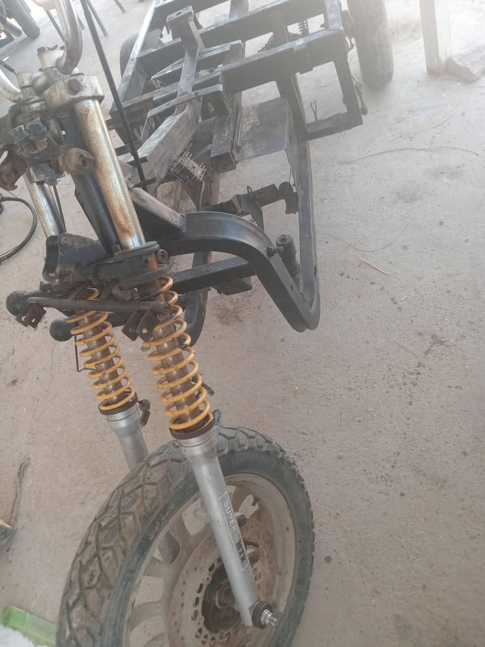 متيائر شاصي للبيع ***********
