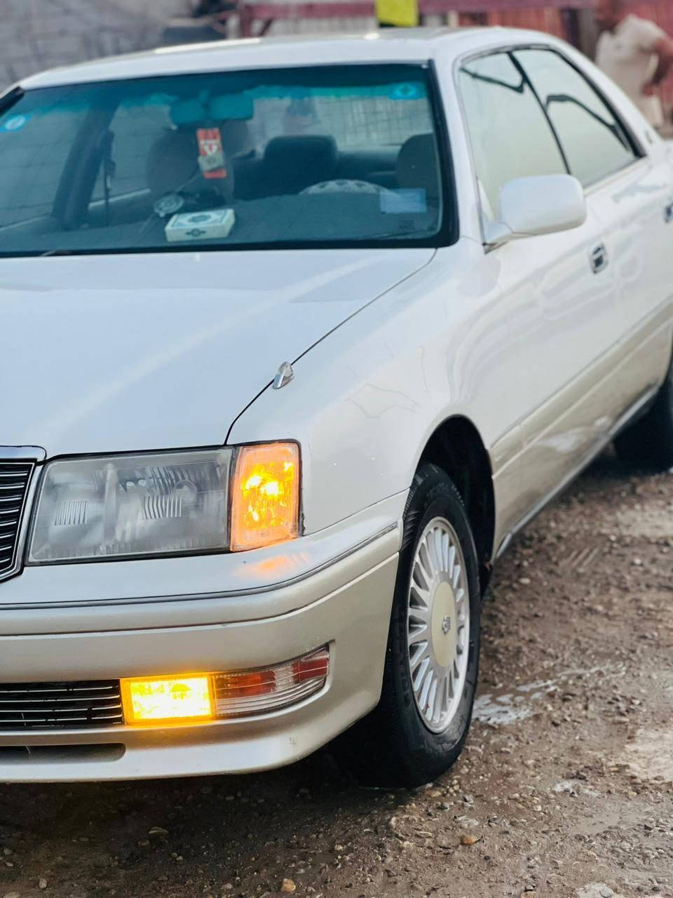 سلام عليكم راس ثور لبيع فقط جاهز الاخير رقم قادسيه باسمي محوره نجف فوك وجوه جاهزه علئ اخر حبايه نقص برغي مابيه تبريد حداديه تخم تاير كير محرك كله جديد مداور ثاني يوم مكانه قضاء الشطره سعره 90 وبيه مجال قليل ***********
