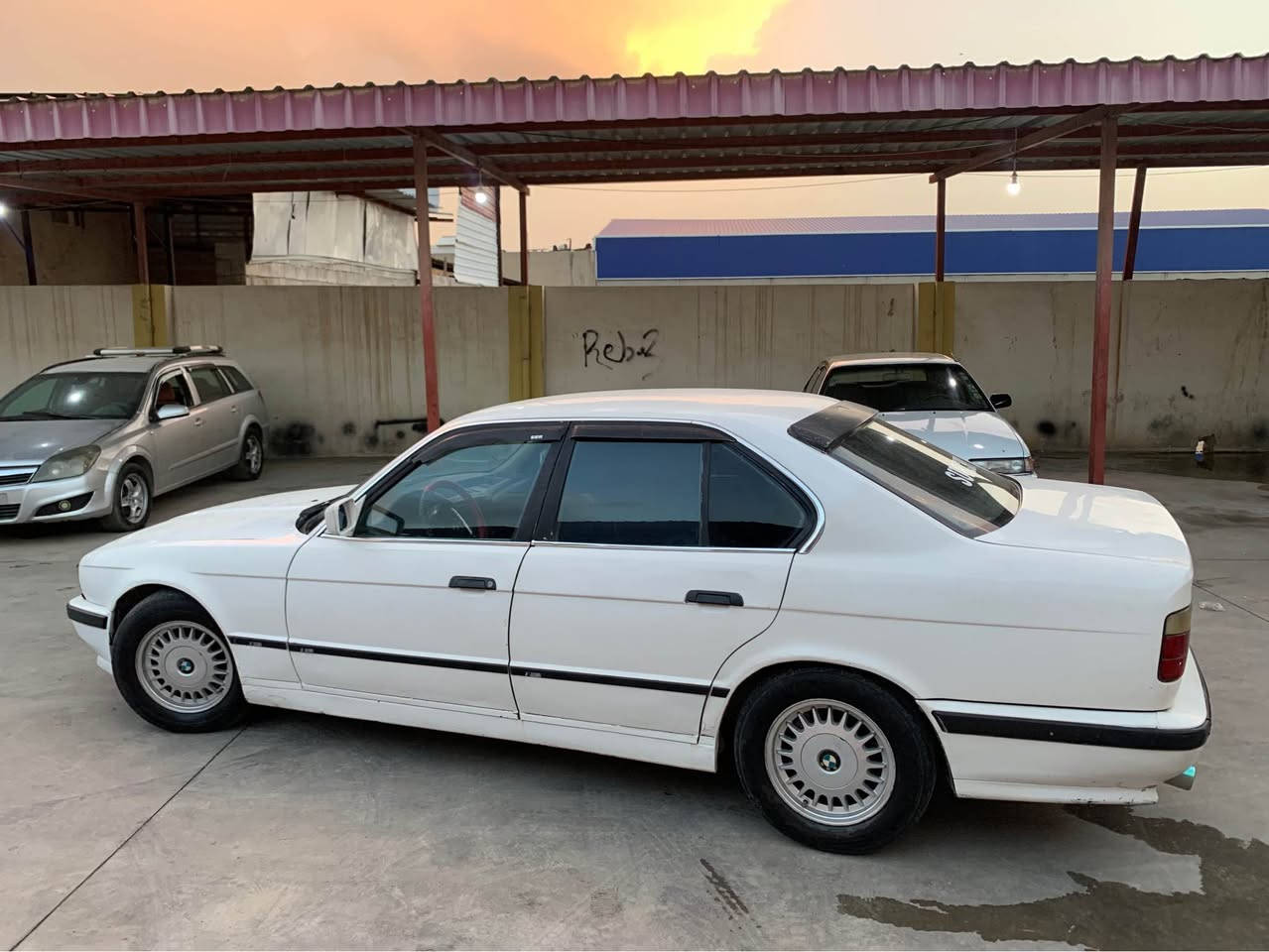 بي ام • 1991 • اكر نينوى