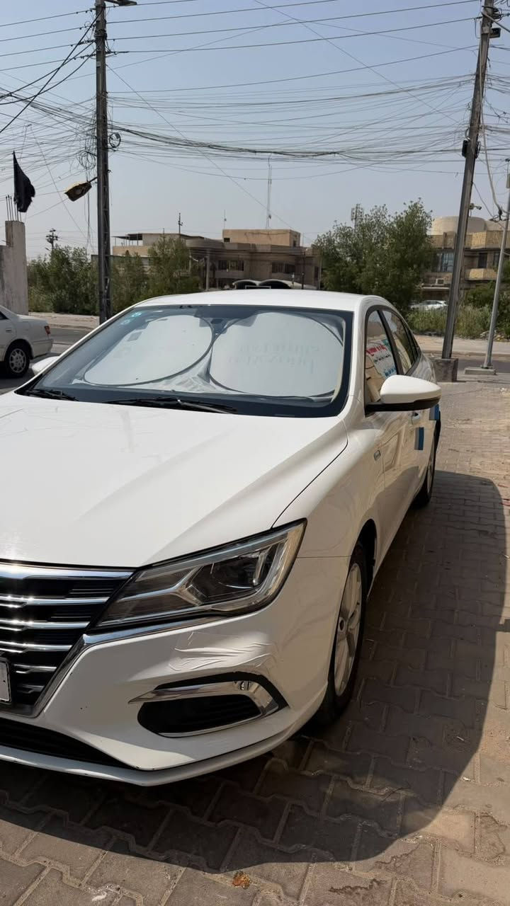 MG5 موديل 2024
سيارة جاهزة من كلشي مكفوله عدا طخه بالباب خلف السائق بسيطة جداً السيارة تحويل مباشر السعر 95 وبيها مجال بسيط ***********
