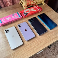 ٤ اجهزة • ايفون 11 برو ماكس • توصيل مجاني