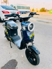دراجة • ار 9 • للبيع