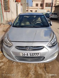 اكسنت مضلع • ٢٠١٦ • وارد خليجي