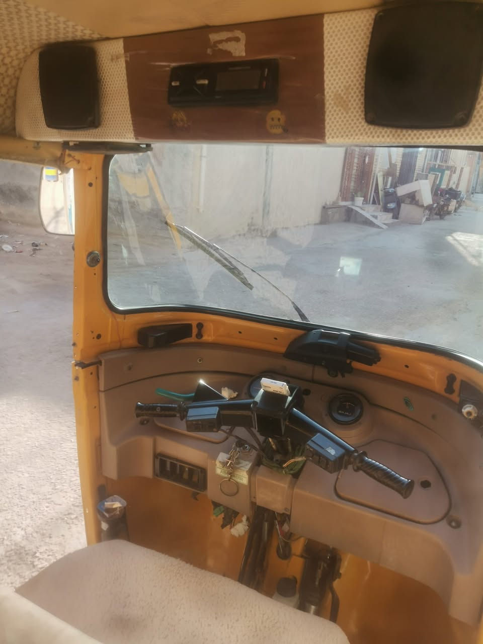بجاج موديل 2019 باسمي مرقمه نكليزي كربلاء الامام الحر السعر5600وبيه مجال ***********
