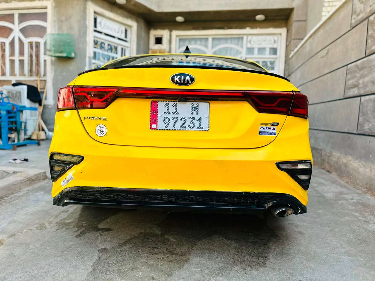 السلام عليكم بيع مستعجل !!! 
كيا فورتي 2021 GT line 

السعر 109$ وبيها مجال 
بل عافية عل ياخذها 

مكينة 2000 دوش مكفولة 
كير AT المرغوب 

فول مواصفات ✅
وارد امريكي حادث بابتين تبديل بدون دواخل بدون لغود بدون شواصي بدون ايرباك 
سونار وصور الحادث مرفقة بل منشور 
بصمة 
فتحة 
دخول ذكي 
رادار 
كشنات جلد
كشنات كهرباء 
بصمة ابواب 
فول الفول وبعد بيها اهواي مواصفات 
 بسمي تحويل مباشر 
مكاني بغداد 

‭***********‬
