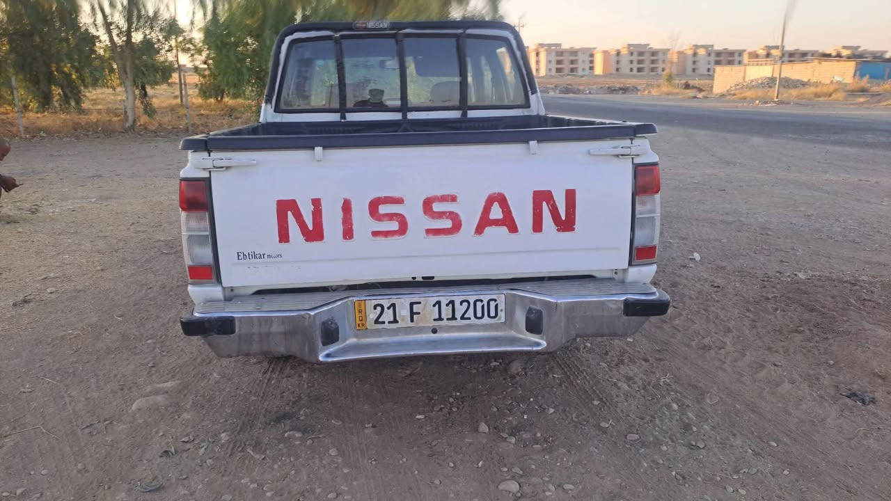نیسان مۆدێل ٢٠٠٨ رەقەم سلێمانی بەشەرت تحویل خرامە دوو پارجەو نیو بۆیاخی هەیە سەنەوی ٢٠٣١ تازەیە دەفتەر بەنزینی هەیە نرخ ٩٧وەرەقە کەمێک مەجال
***********
***********
ناونیشان چەمچەمال
