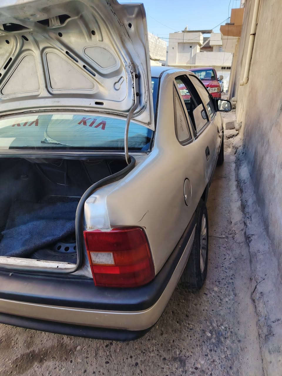 سلام عليكم اوبل فكتره حجم 16فول نضافه لا نفخ وله صرف كير و محرك شرط فقط بس جماليه مصبوغه سعر خاص تصال عل رقم ***********
