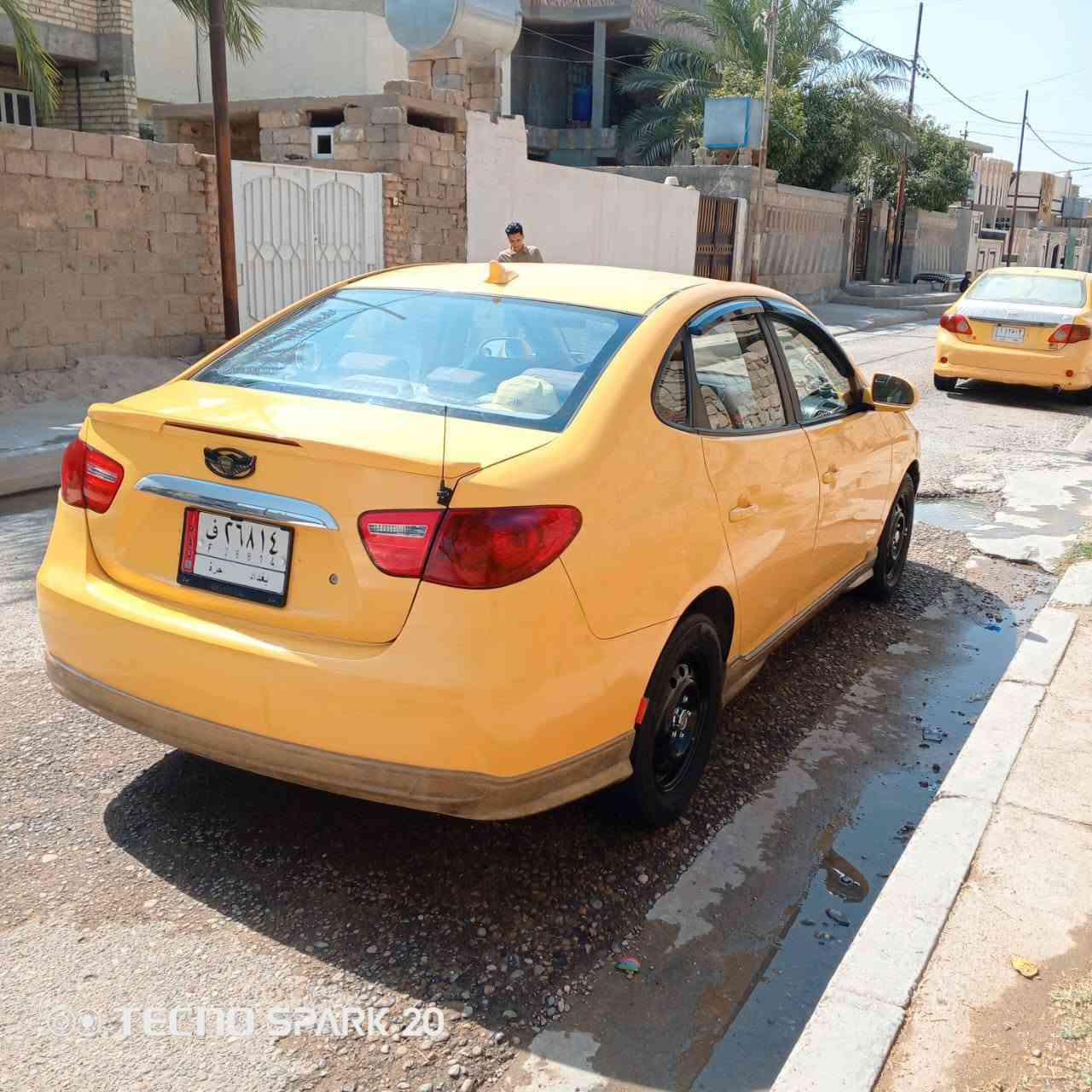 سلام عليكم النتره 2010امريكي كير او مكينه جداد مكينه 2000سياره رابع ماتصراف عليه مصفره هيئه او قرامات 
رقم بغداد بسمي سعر 118او بيه مجال اكثر تفاصيل اتصال على رقم ***********

نص مكتوب في الصور:
- TECNO SPARK 20