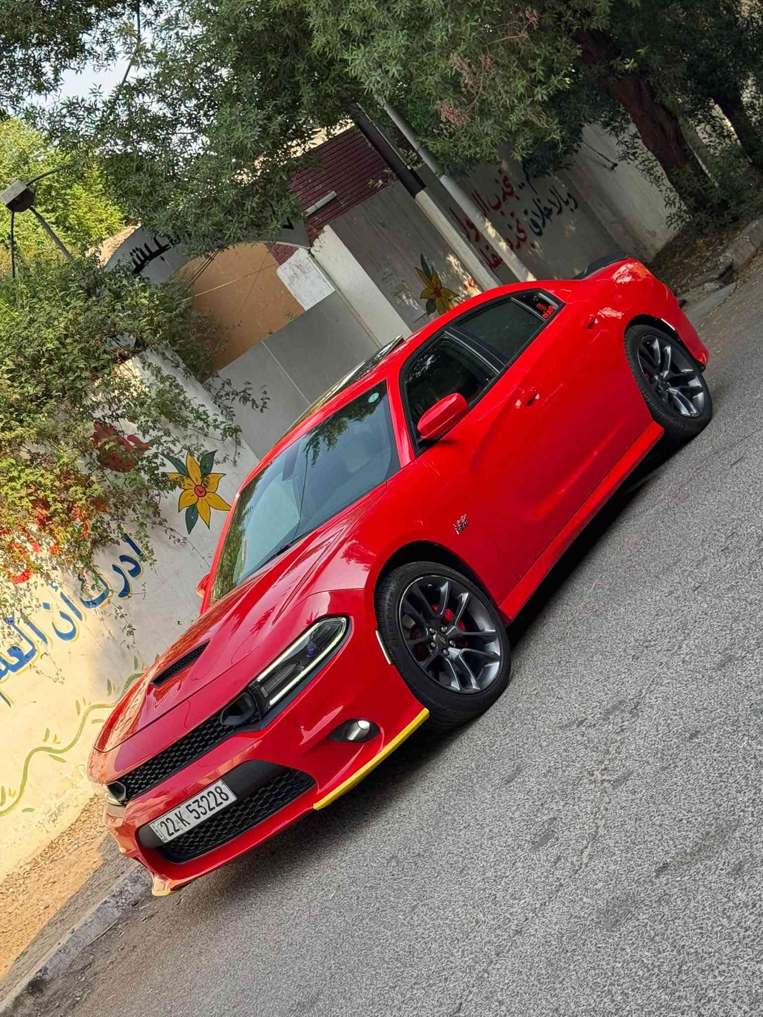 سلام عليكم للبيع جارجر 2018 خليجي
سكات باك مكينة 6400 
مواصفات فول عدا رادار
مكفوله من كلشي كير ومكينة وكشر 
مكانها بغداد رصافة 
استفسار ***********

نص مكتوب في الصور:
- mi.sofo