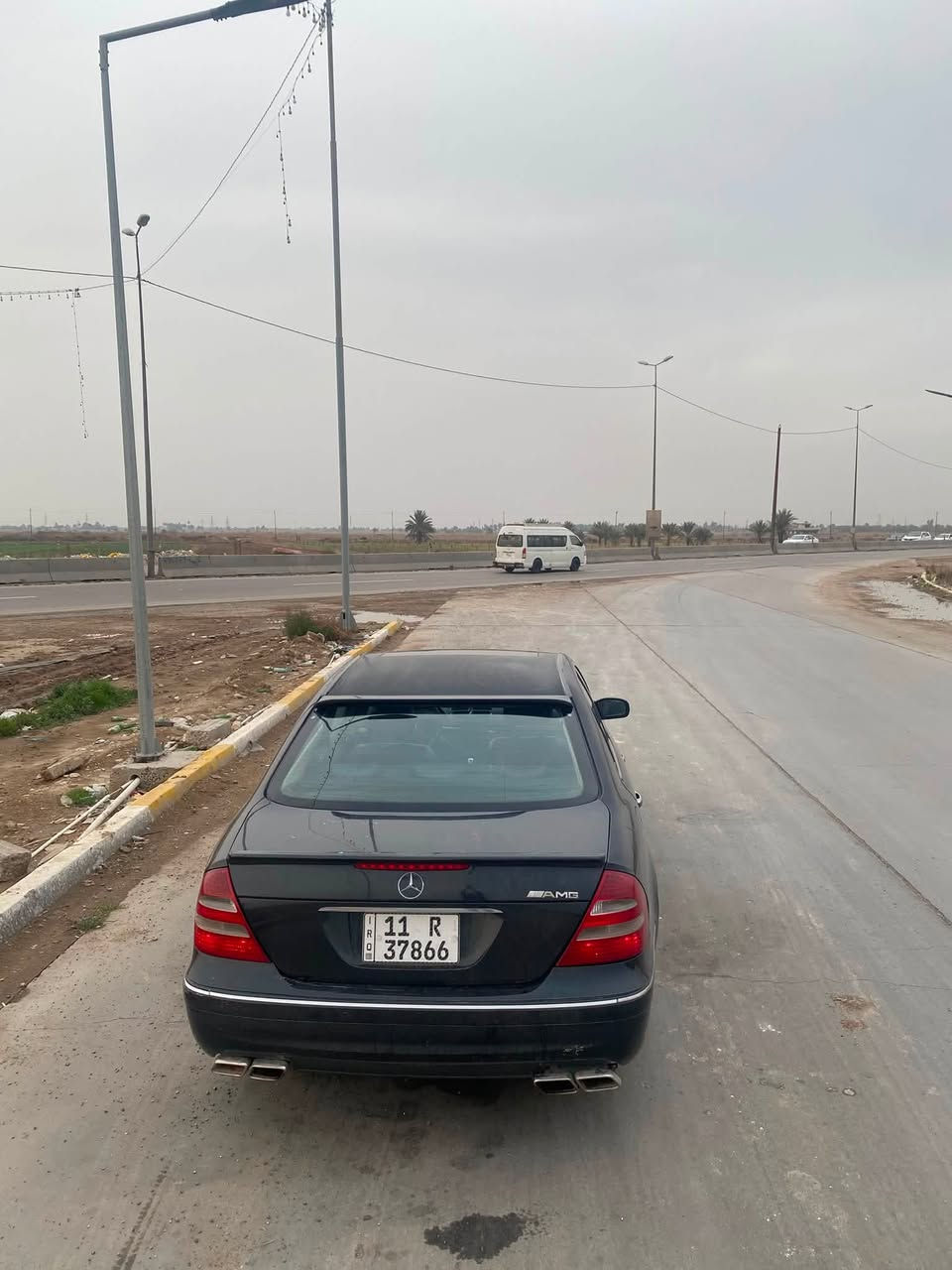 w211 2002 كت كامل e63 مكينه E320 بغداد تحويل ثاني يوم مصبوغه حزام ومبدل جاملغ امامي فقط نواقص بسيطه بيه يحتاجله صبغ شويه مكينه كير تبريد حداديه صدر كفاله فولل موصفات الاخر شي مكان السياره بغداد سعره 110 بيه مجال***********

