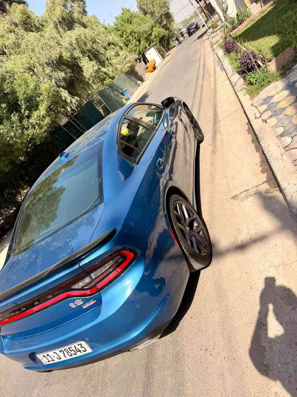 السلام عليكم
السعر : 215

دوج جارجر ( DODGE CHARGER ) اخر اصدار لاست كول

اللون : مميز 

الفئه : SXT  

موديل: 2023

رقم السياره: بغداد الدولي الجديد وهزه جديده والسنويه ابسمي  تحويل ثاني يوم

المحرك: 6 سلندر 3600 ( كفاله )

المسافه المقطوعه : 12 MI ( ماشيه قليل )

حادث السياره ثلاثه قطع صبغ وصور حادث مرفوقات با منشور 

*المواصفات 
1- المصابيح الاماميه زنون عالي ناصي بلاد
2-كاميرا خلفيه دواره 
3- شاشه كبيره مع نظام ملاحه نفكيشن GPS
4- رادار خلفي
5- توقف ذاتي عند فتح الباب
6- داخل مخمل بلاد
7- دخول ذكي بصمه
8- سستم صوت الباين مع سماعات الباين 
9- ويل حجم 20 جديد مع تخم تاير جديد
10- حساسات خلفيه 
11- المقاعد الاماميه ( حضن ) وكهرباء

***********************************************
*السياره جديده جدا وكدامكم الصور ومابيه نقص حته كتلوكات مال الشركه وياها
*ويل اصلي حجم 20 مع تخم تاير جديد 
*محرك كير تبريد ع وضع الشركه كفاله
*حداديه ع وضع الشركه

مكان السياره : بغداد / الكرخ
*********** للتواصل 
واسف ع الاطاله

نص مكتوب في الصور:
- 64664144X
- 46644144