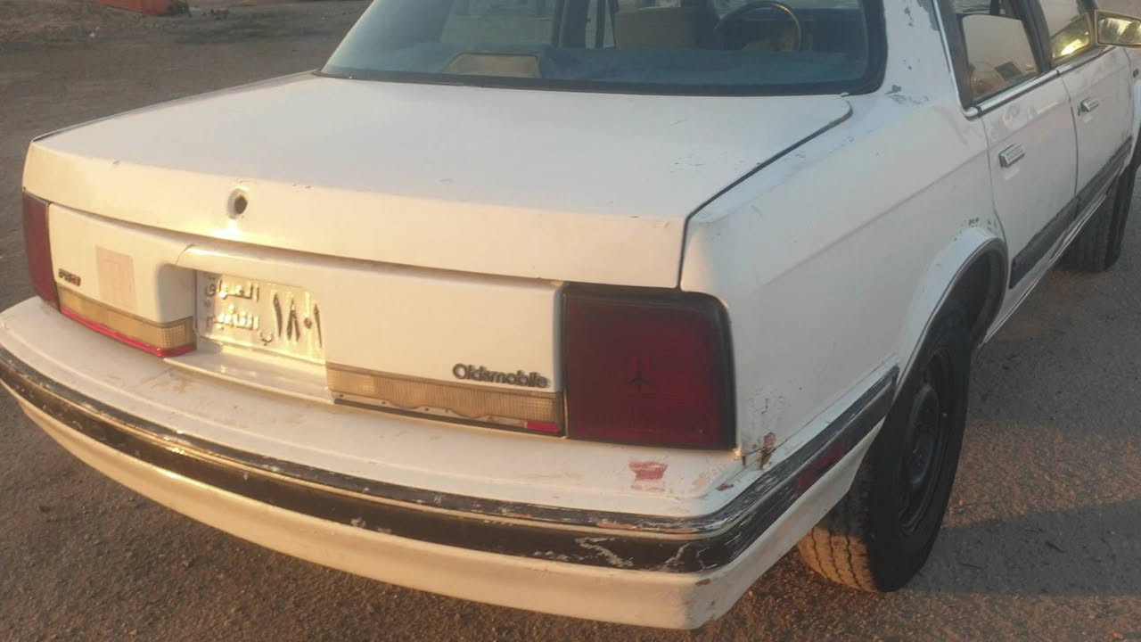 سلام عليكم سيارة اولدز نضيفة راعيهة مسافر ابيع على هل وضعيةرايدهة قفل ب13$ من الاخير مال بيع او اليرييد افصخهة كير ومكينة شرط مشط دركة ستيرن كشنات كاعيات ويالة فلنجات فجوج درام شفتاتبيك خير ودلل ***********
