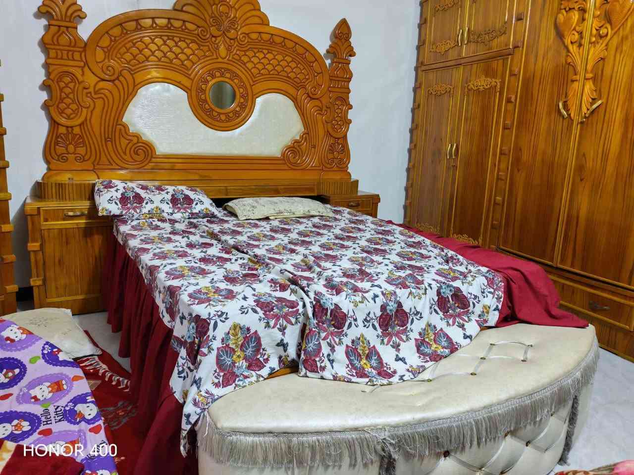 السلام عليكم
غرفة نوم للبيع مع دوشك ضغط الاصلي وياهه
بيه ضرر بسيط كلش مكان محاويل حي ابو زديرة 
***********
950 وبيه مجال
