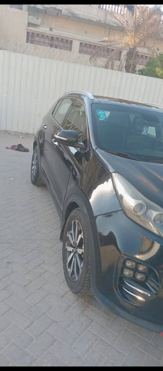 السلام عليكم للبيع موديل 17 امريكي صبغ 3 قطع فقط بنيد جاملغ باب فقط بنيد مبدل الباقي بلاد محرك جي تي اي 2000 رقم بغداد تحويل ثاني يوم السعر 125 وبيها مجال مكاني بغداد ‏‪***********‬‏
