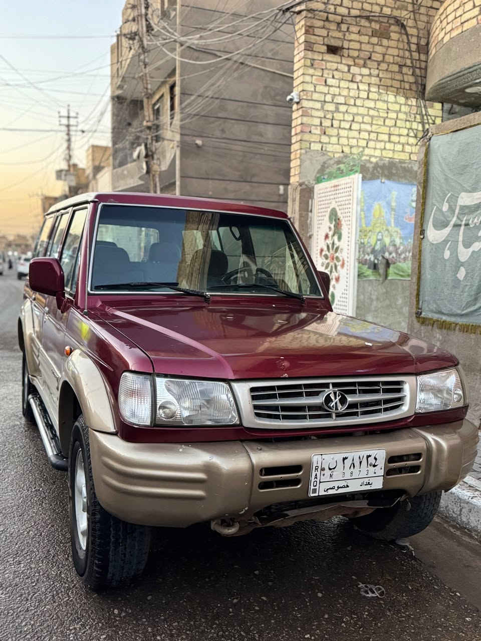 السلام عليكم سياره گالوبر موديل 2000 مكينة 3000
سيارة ابلادية مكفول گير  جديد حاوية ومحرك لا تبخير ولا تنقيص تخم تاير دفع رباعي شغال حدادية جديدة امامي خلفي السنوية منتهية 22 مكاني بغداد الرئاسة 
 السعر  60 وبيهة مجال 
***********
