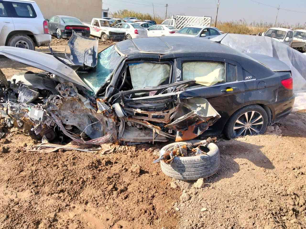 سلام عليكم
سي 200
موديل 2013
رقم بغداد 
سياره ابيع هاذا موجود 
على حادثه
احول ثاني يوم 
السعر 25،وبيه مجال 
***********
