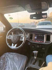 السعر ٥٠ جارجر ادوات ٢٠١٤ جديدة كصة جنطة للبيع رقم انكليزي توئم  ٠٧٧٣٠...