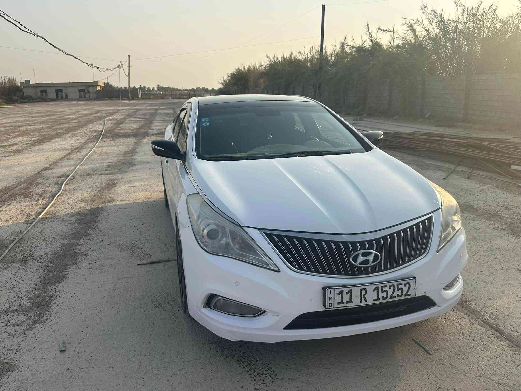 سلام عليكم ازيره موديل ١٤ فول مواسفات رقم بغداد تحويل مباشر مكفوله كفاله عامه بيه تكحيل قليل موجوده بسونار مكان بغداد ابو غريب السعد ١٢٠ وبيها مجال قليل الاستفسار ***********.  ***********
