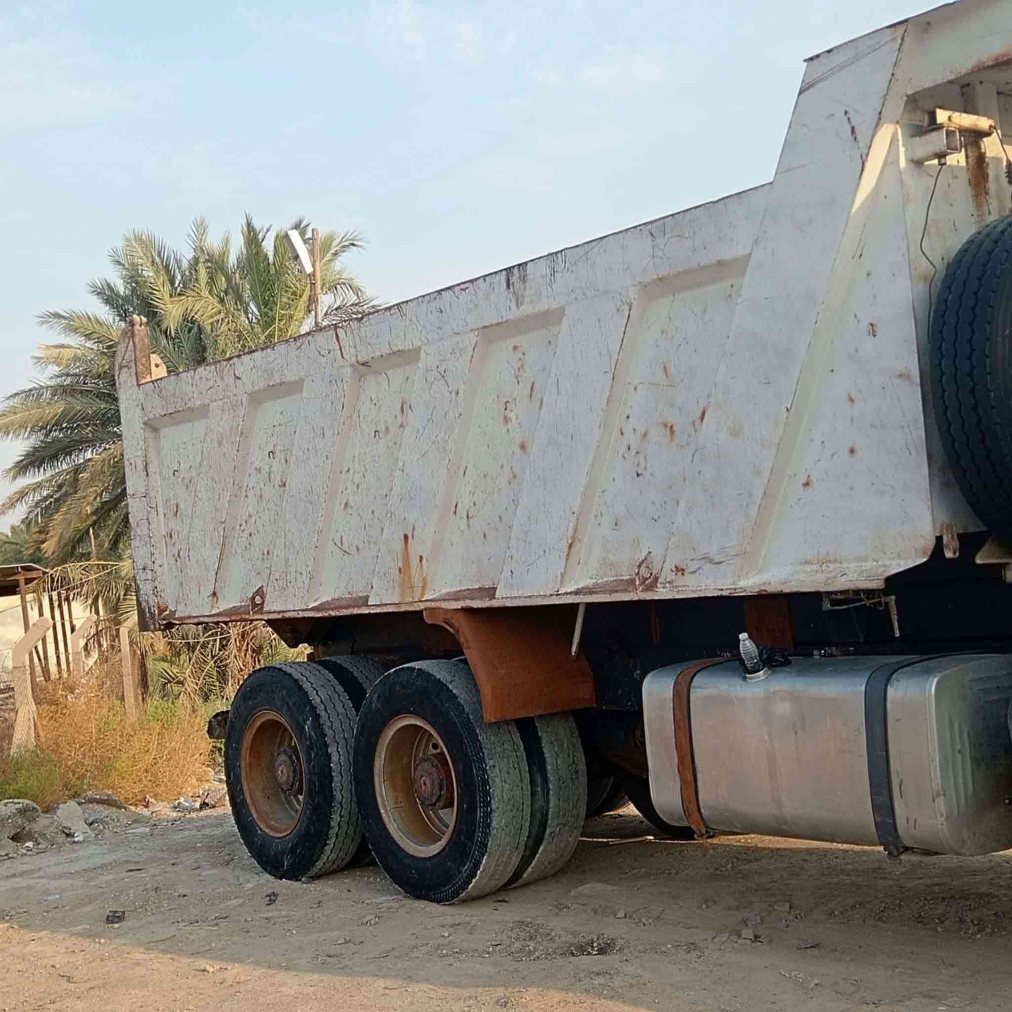 مكينة ٤٤ • كير ٢١٠ • نص شاصي