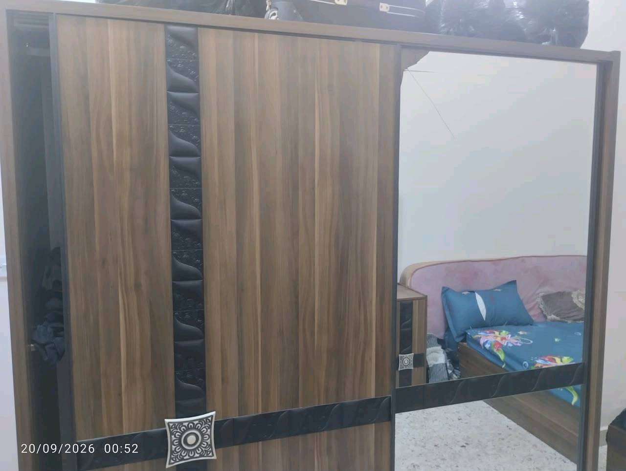 غرفه نوم للبيع ماكاني الشعب شارع التجار بيها مجال


