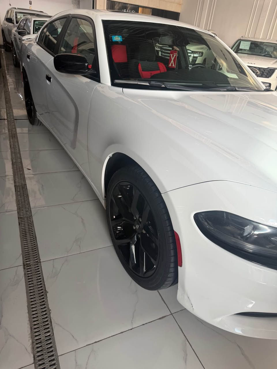 السلام عليكم للبيع جارجر 2018
كفاله صبغ بارد فتح موصفاتSXT
معروفة مواصفاته داخل ابيض فتحه سقف
رقم بغداد تحويل مباشر سعر 235 عنوان البصره معارض ساحت سعد
*********** السلمان, المثنى
