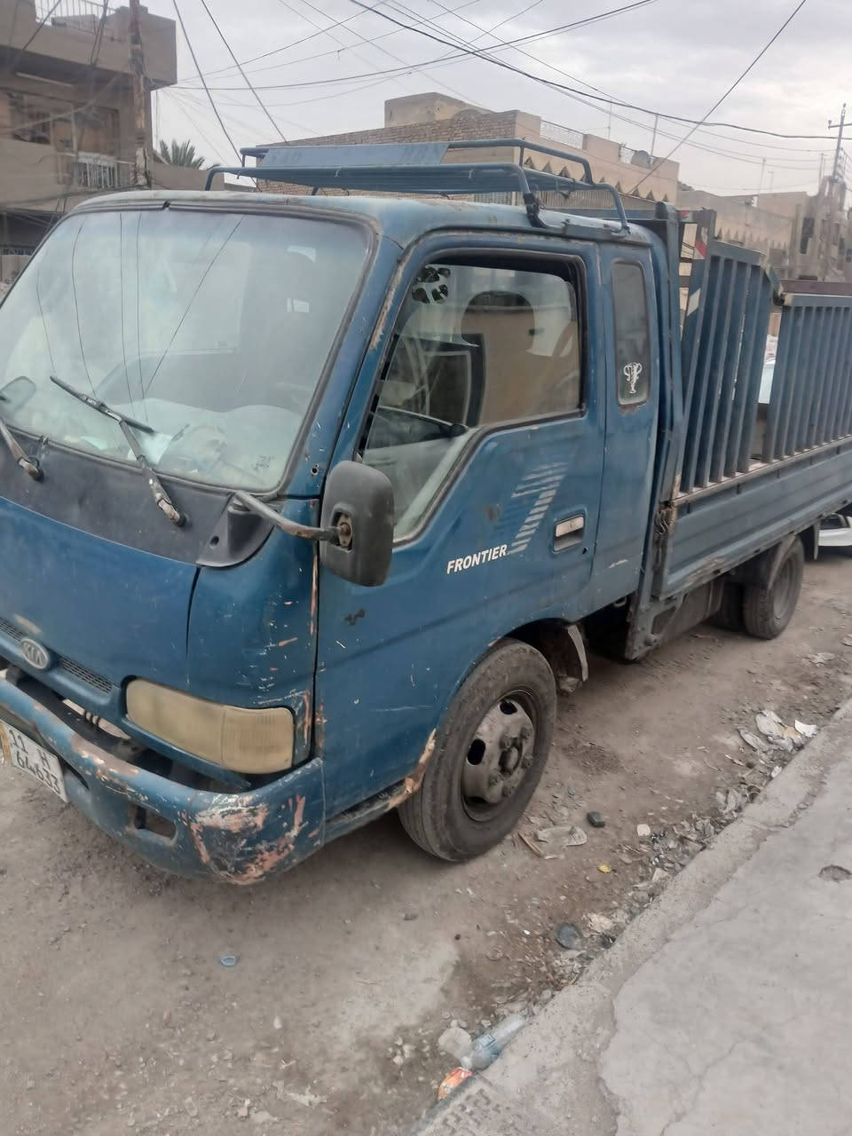 فنتيرا فحل موديل 2002سنويه بسمي السعر75مكان بغداد الامين رقم التليفون ***********
