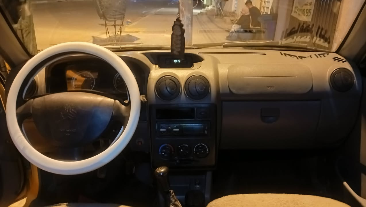 السلام عليكم
للبيع 
سايبا 2019
رقم قادسيه انكليزي للغاية  شهر 11 سنة 2029
كفاله عدا بارد في خشم الجاملغ الايمن.
منظومة غاز 
صدر جديد
كير محرك جديد 
دواخل جديده
مكانها ديوانية
السعر 44$
الاتصال على الرقم
***********
