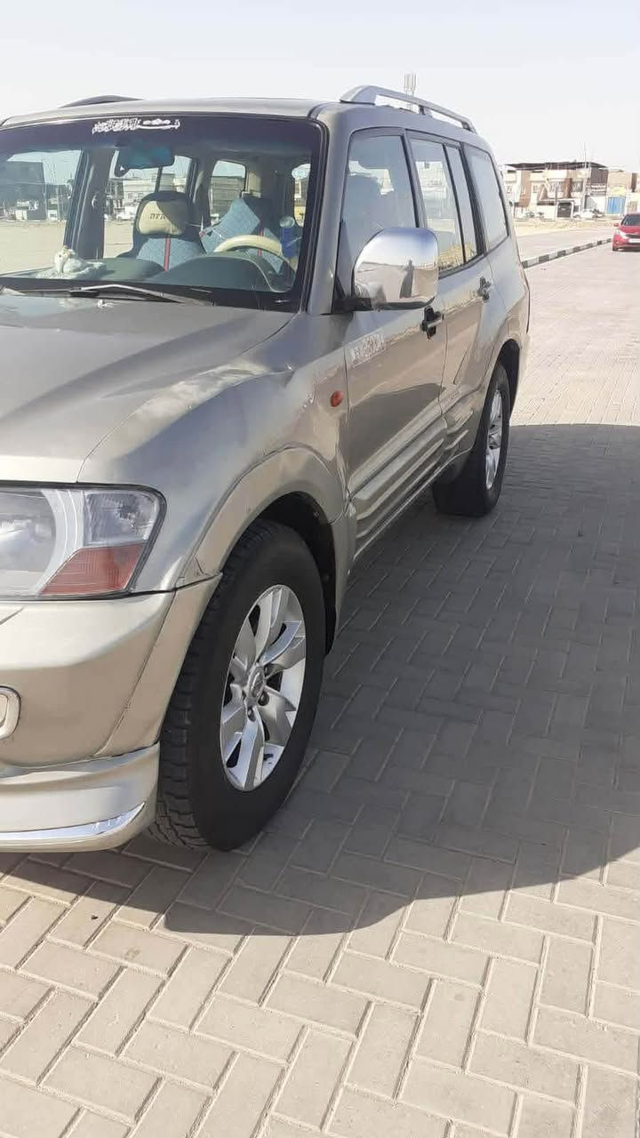 سلام عليكم باجيرو مديل 2001 مكينه وكير بلاد بيع اومراوس سعره 75 مكان بصره قبله رقم ***********
