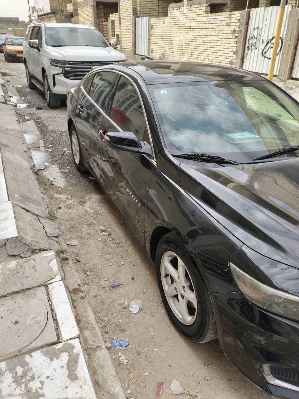 السلام عليكم
ماليبو ٢٠١٨ فول باسمي مشروع وطني فول مواصفات جلد تدفئة بالكشن كشنات كهرباء توقق ذاتي تحديد مسارا رادار كامره دواره 5 بصمات بنوراما شاشه كبيره سياره هواي بيها مواصفات مابيها حادث داخله فقط بارد جاملغ الايسر وبابين عكس السايق السعر ١٠٠ ورقة وبيها مجال
مكان السياره بغداد الدوره
 رقم الهاتف ***********
