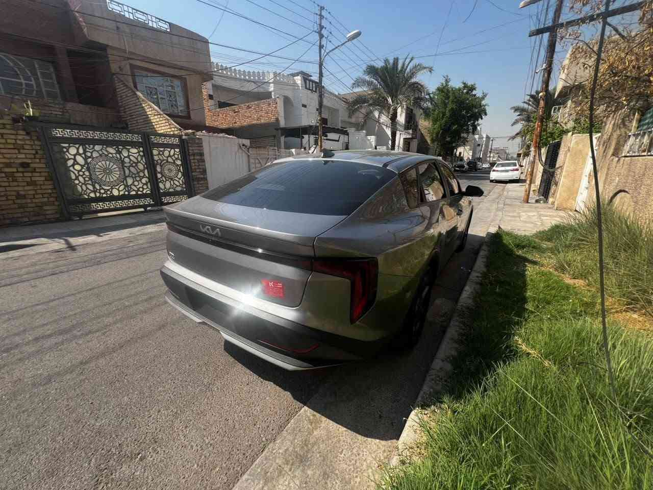 سلام عليكم k4 ٢٥ موديل تبديل بنيد وربع دعاميه بدون ايرباك بدون دواخل سعر ١٥٠ مكان سياره غزاليه ***********
