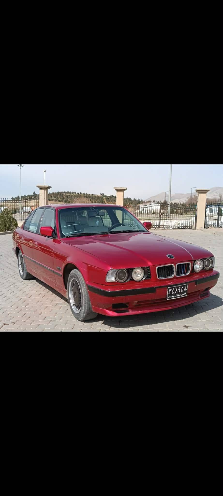 بوفروشتن موديل 93  ناوسپى ئارم پلاسيكى سليمانى به شه رت ئه وه ليات به شه رت ئه وه ى غرامه شى تيانه بيت مه كينه كه پس گيرعادى ده عموليدرانى نيه سعرى كوتاى 32  گه لا***********
