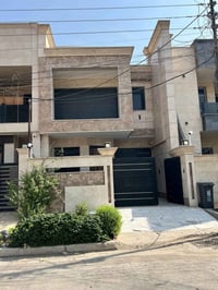 حي الجهاد الشارقة • ١٢٥م • ٣ غرف