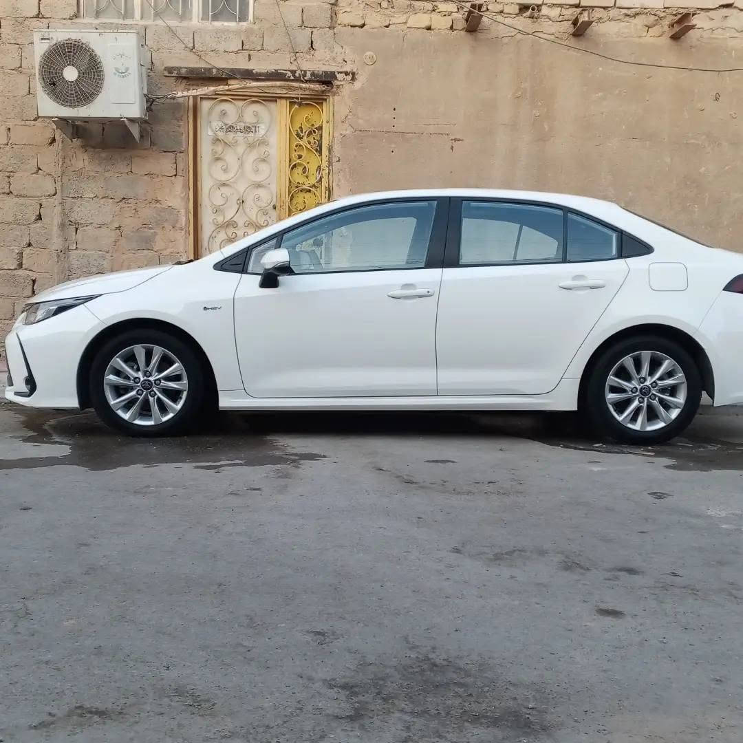 السلام عليكم من رخصت مَدير الكروب كورله٢٤ هايبرد شكل الخليجي ماشيه 41 سياره مكفوله ماعده واضح بل صوره الدعاميات بيه شخوط بصيطه ملاحضه السياره مطلوبه شركه ١٤٥ الاستفسار عله رقم الهاتف *********** مكان كربلاء
