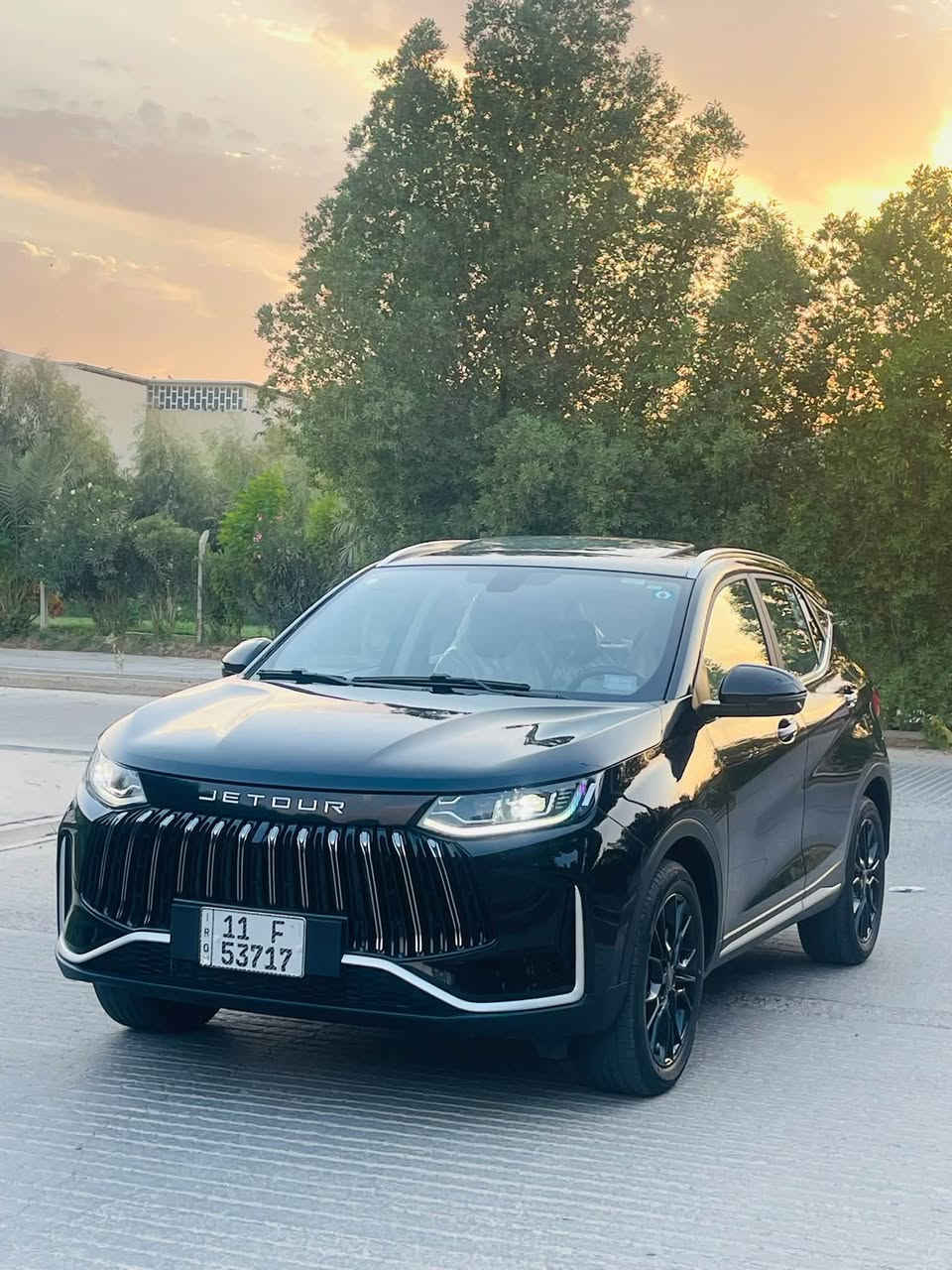 جيتور2026 X50 زيرو ع ايدي ماشيه 2700 زيرو
كفاله من الشخط شرط بأسمي عقد مروري مباشر 

* المحرك: 1.5 لتر تيربو، 4 سلندر

* القوة: حوالي 154–156 حصان

* العزم: 230 نيوتن/م

* القير: أوتوماتيك DCT، 6 سرعات

* الدفع: أمامي FWD

* المقاعد: 5، جلد

* شاشة وسطية + شاشة عدادات رقمية

* كاميرا 360°

* حساسات خلفية

* فتحة سقف كهربائية

* مثبت سرعة

* مراقبة النقطة العمياء

* مساعدة تغيير المسار

* تحذير حركة المرور الخلفية

* 6 وسائد هوائية

* شحن لاسلكي

* Apple CarPlay وAndroid Auto

* تشغيل عن بُعد ومفتاح ذكي

* LED أمامي وخلفي

* Auto Hold وESP وABS

* مرايا كهربائية قابلة للطي

* وضعيات قيادة متعددة

* منقي X50

السعر 21 مليون و600  

للاستفسار ***********
