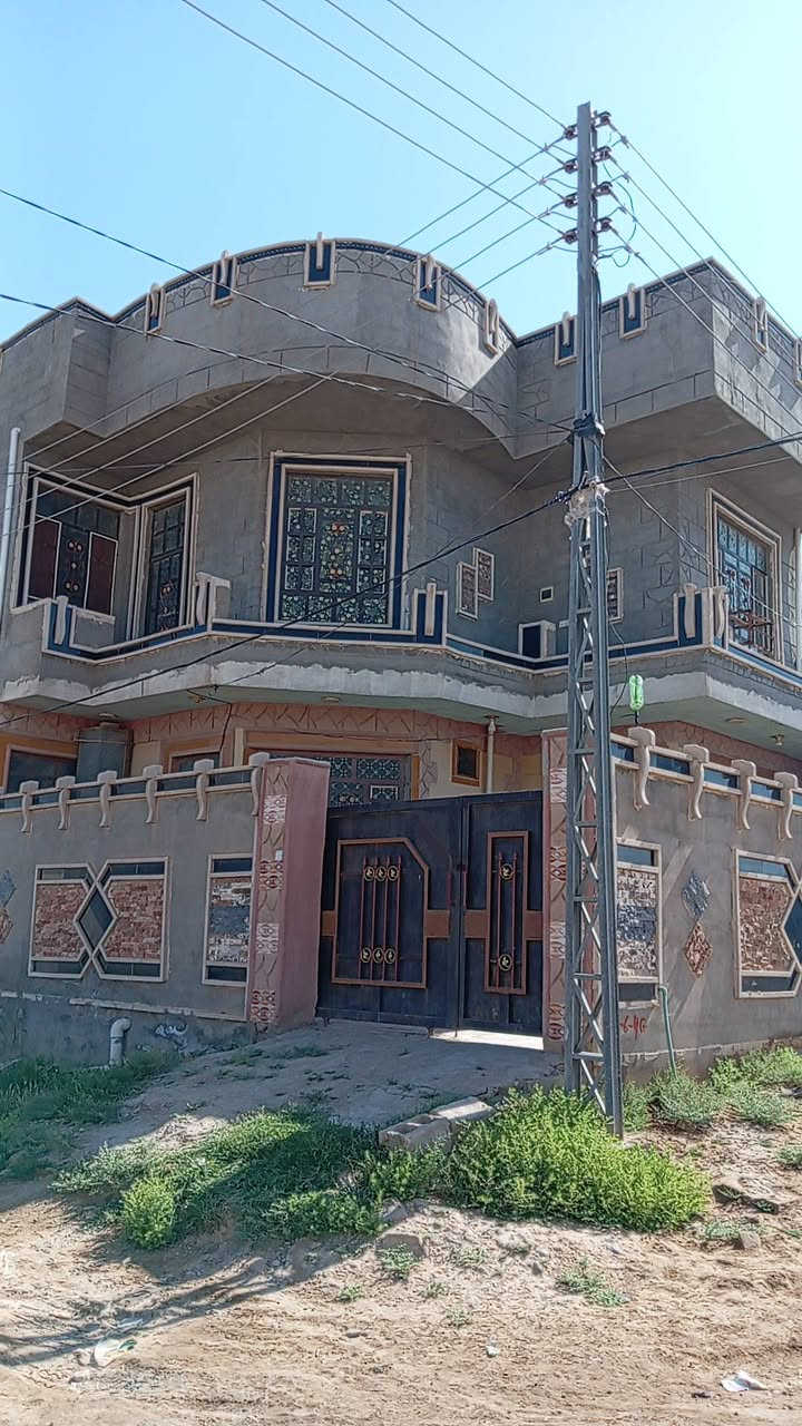 بيت للبيع في كاطون الرحمه مساحه 120ركن قرب جامع التواب الرحيم غرفة النوم العد3+ستقبال+مطبخ+صحيات السعر120 /رقم الهاتف *********** @
